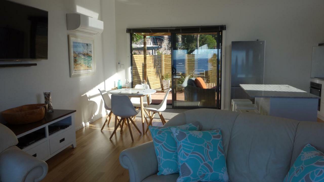 Апартаменты The Loft @ Bay Of Fires Seascape Binalong Bay Экстерьер фото